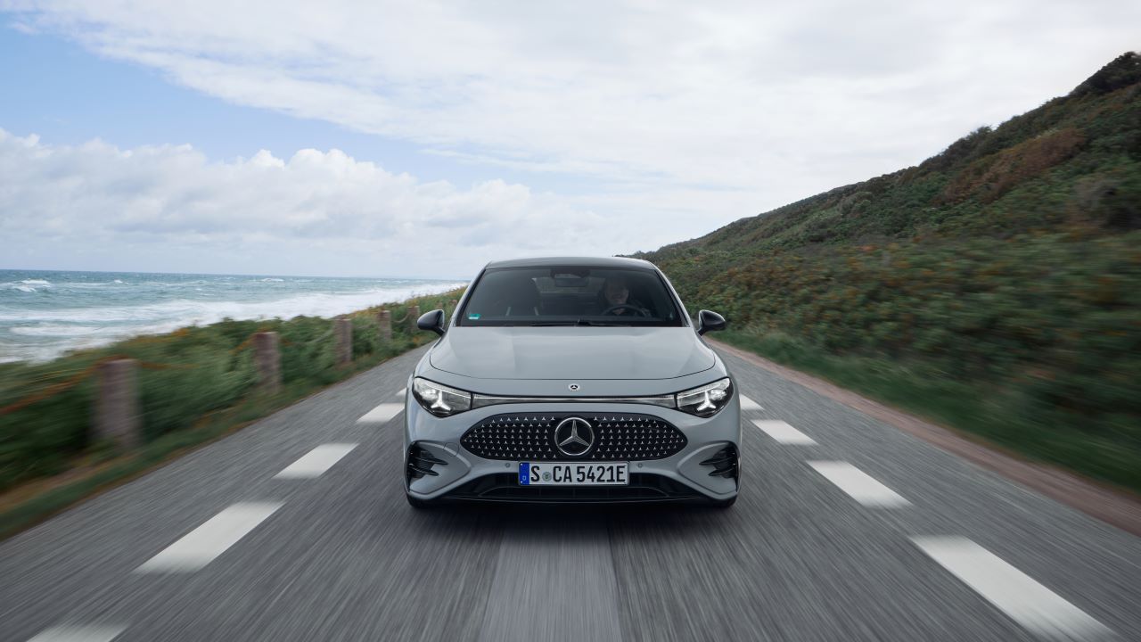 PREMIUM ALMANLARIN EN MODERN HALİ: Yeni Mercedes CLA EQ