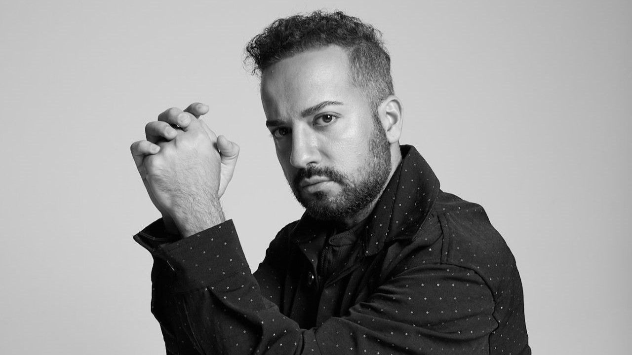 Sahne kostümünde egonun yeri yok