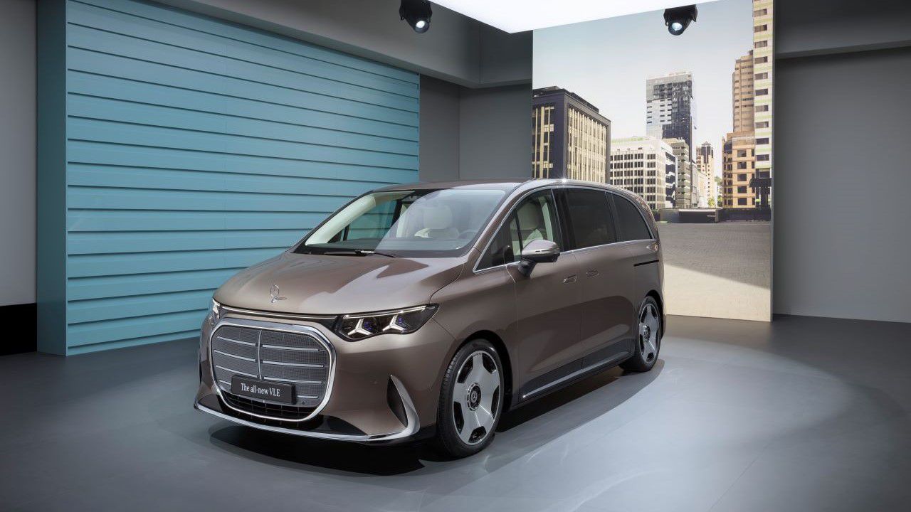 HAFİF TİCARİDEN VIP MOBİLİTİYE: Mercedes-Benz VLE