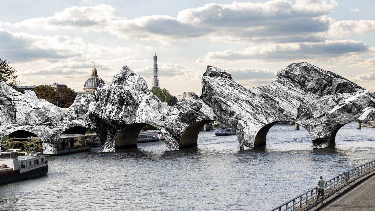 Sıcakların kavurduğu Paris'te sanat şenliği