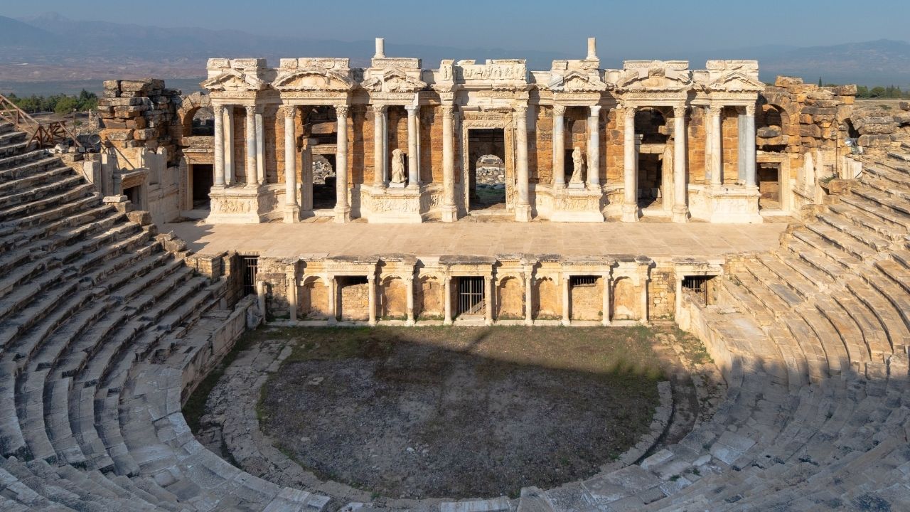 Taşın ve suyun yazdığı hikâye