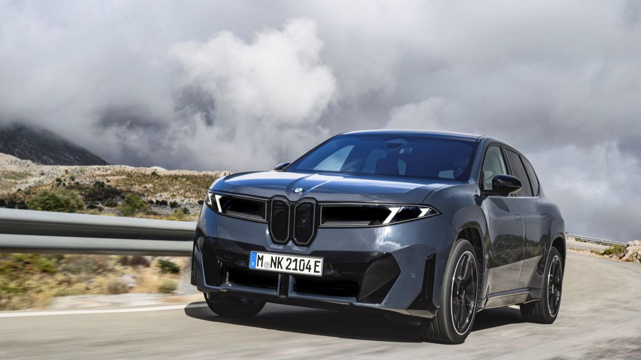 MODERN ZAMANLARIN ‘NEUE KLASSE’Sİ: BMW iX3 50 xDrive