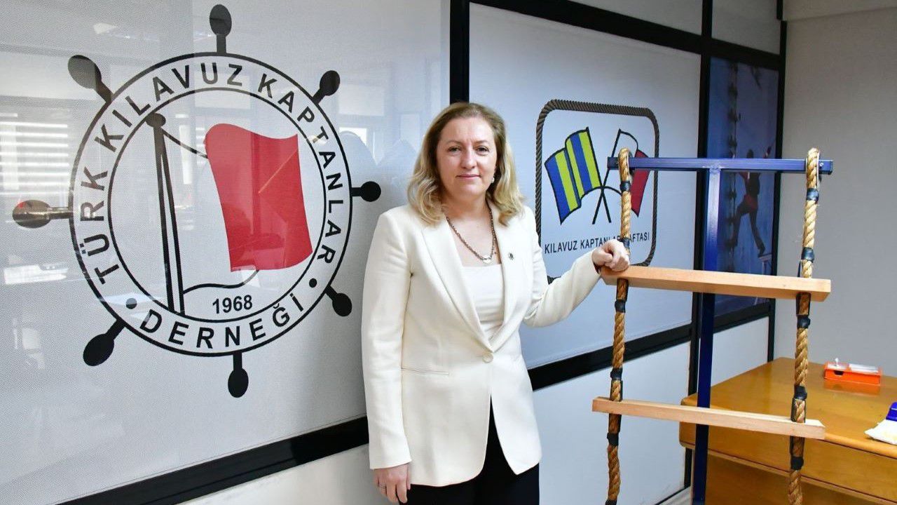 Maviliklerin selam durduğu kaptan