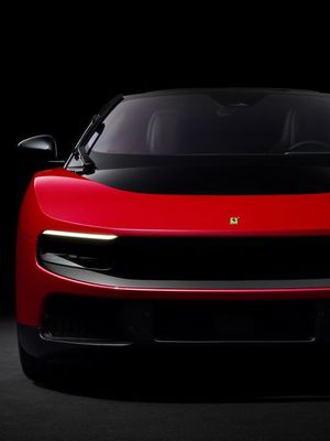 GELECEĞİN FERRARI’Sİ: Luce
