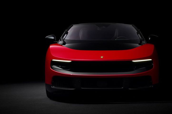 GELECEĞİN FERRARI’Sİ: Luce