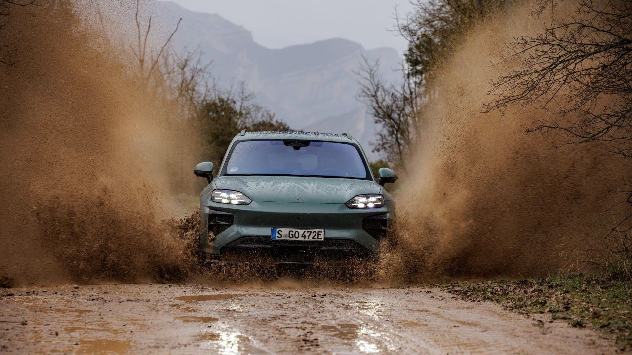 Saf güç deneyimi: Porsche Cayenne Electric