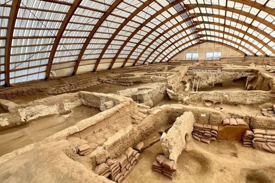 NEOLİTİK’İN İZİNDE: Çatalhöyük ve Konya