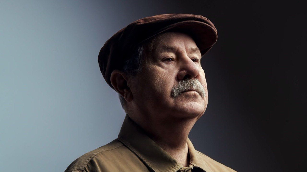Bir kitap gibi, kendi hikâyeme dönüştüm