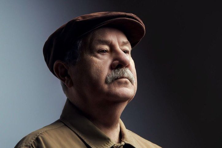 Bir kitap gibi, kendi hikâyeme dönüştüm